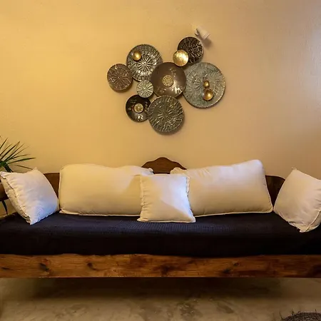 Exi Castle Guest house Emporio (Santorini)