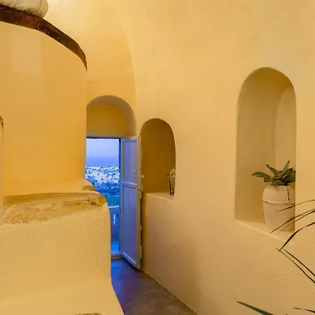 Exi Castle Emporio (Santorini)